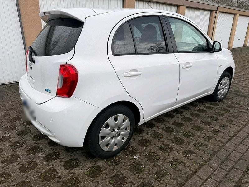 Gebraucht Nissan Micra 80 PS (58 kW) 2013 Weiß Kleinwagen