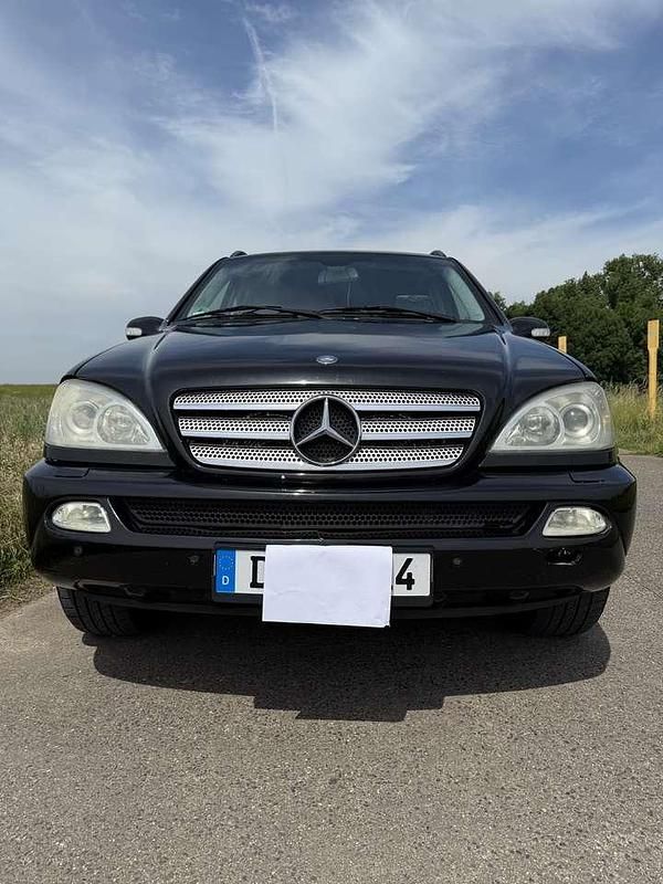 Gebraucht 2003 Mercedes ML350 SUV | 3.190 € (Guter Preis) - Bild 1/4