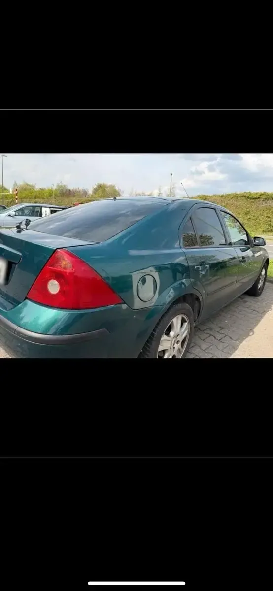 Gebraucht Ford Mondeo 145 PS (106 kW) 2002 Limousine