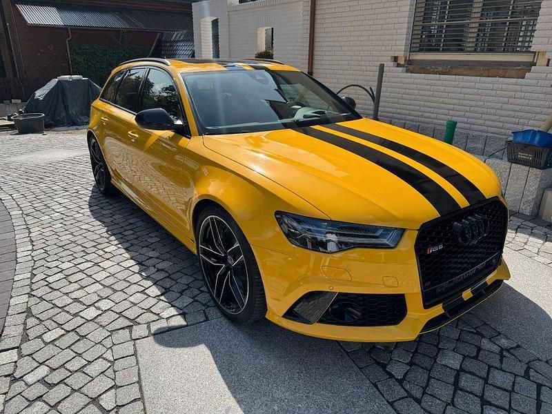 Gebraucht Audi RS6 Ambiente 560 PS (411 kW) 2015 Gelb Kombi