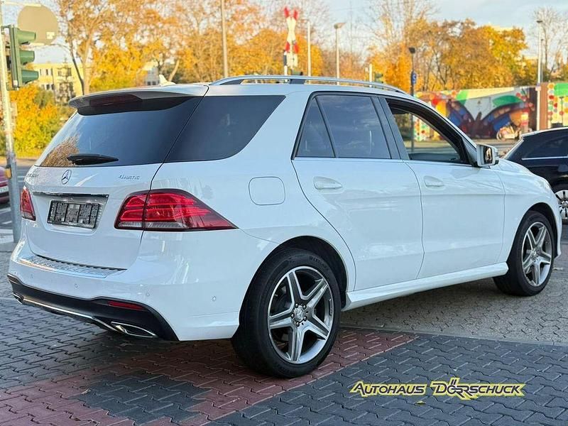 Gebraucht Mercedes GLE350 AMG line 258 PS (189 kW) 2017 Weiß SUV