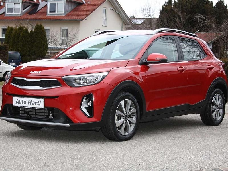 Gebraucht Kia Stonic Vision 101 PS (74 kW) 2023 Signal rot SUV