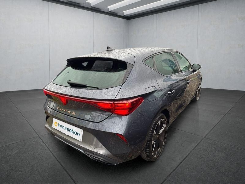 Usata Cupra Leon 150 CV (110 kW) 2025 Grigio Utilitaria