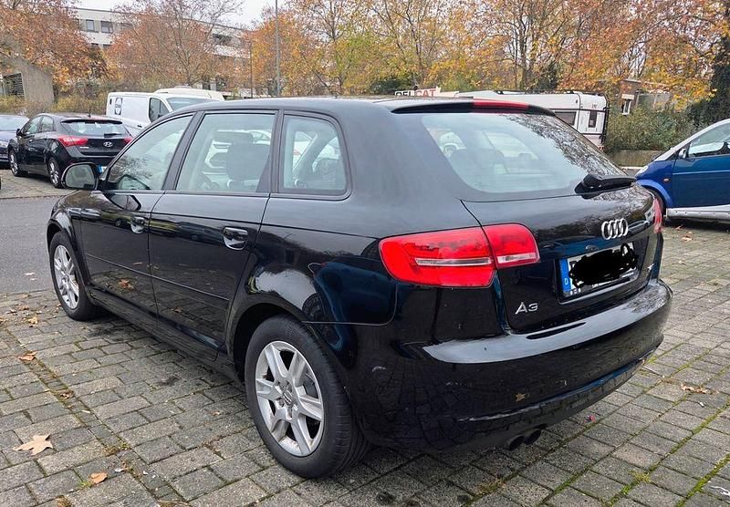 Gebraucht Audi A3 125 PS (91 kW) 2010 Schwarz Limousine