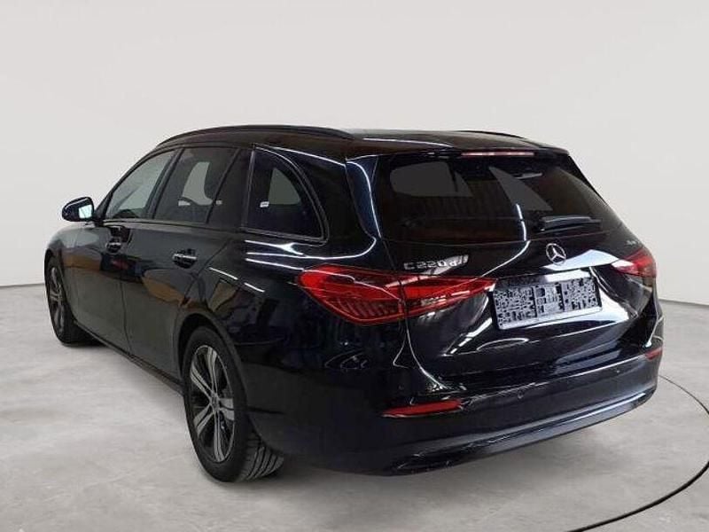 Gebraucht Mercedes C220 2022 Schwarz Limousine