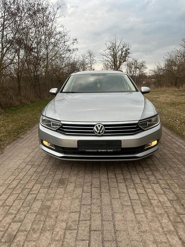 Gebraucht VW Passat Comfortline 150 PS (110 kW) 2017 Silber Kombi