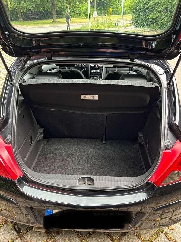 Gebraucht 2010 Opel Corsa Sport Limousine | 2.400 € (Fairer Preis) - Bild 1/4