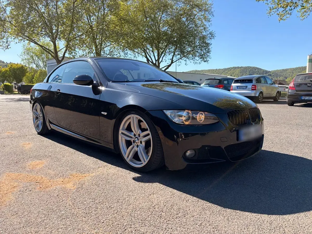 Gebraucht BMW 330 Cabriolet M Sport 231 PS (169 kW) 2008 Schwarz Cabrio