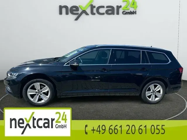 Gebraucht VW Passat Life 200 PS (147 kW) 2021 Schwarz (deep black perleffekt) Kombi