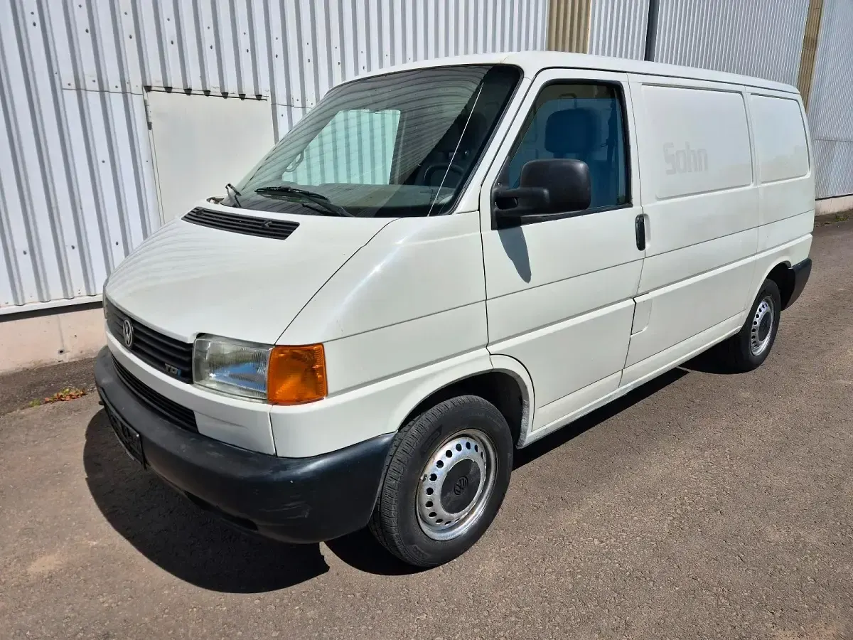 Second-hand VW Transporter 88 CP (64 kW) 2002 Alb Van