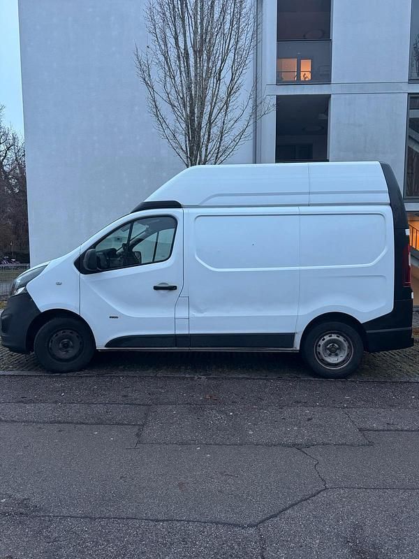 Weiß Gebraucht 2016 Opel Vivaro Van / Kleinbus | 4.800 € - Bild 1/4