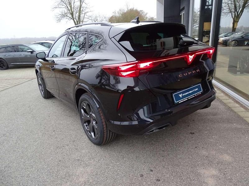 Neu Cupra Formentor 150 PS (110 kW) 2026 Midnight schwarz (metallic) SUV