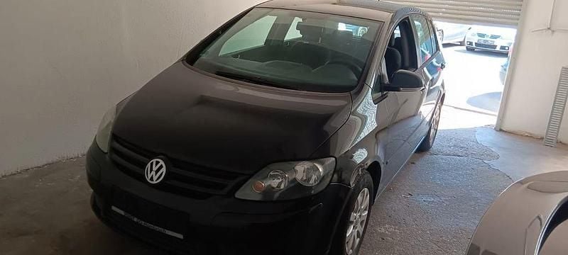 Schwarz Gebraucht 2005 VW Golf Plus Cross Comfortline Van / Kleinbus | 2.240 € (Guter Preis) - Bild 1/4