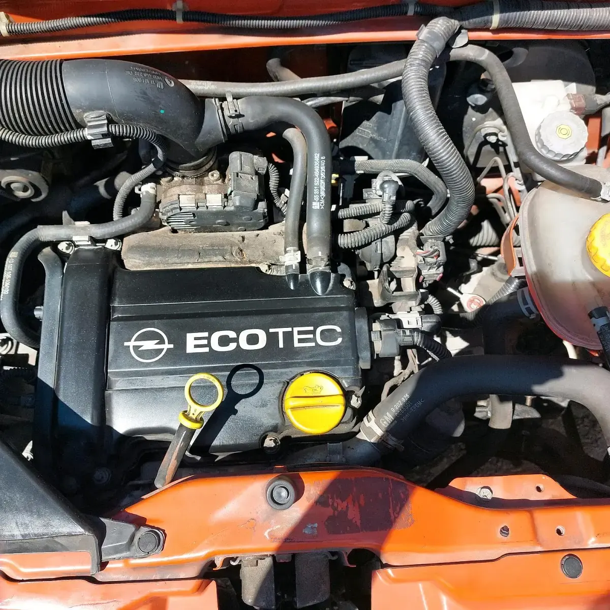 Gebraucht Opel Agila 65 PS (47 kW) 2007 Orange Kleinwagen