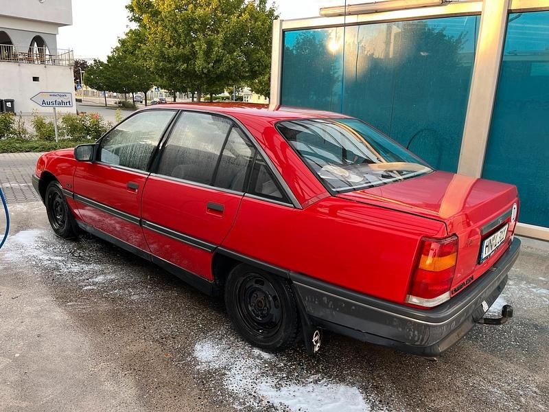 Gebraucht Opel Omega 115 PS (84 kW) 1988 Limousine