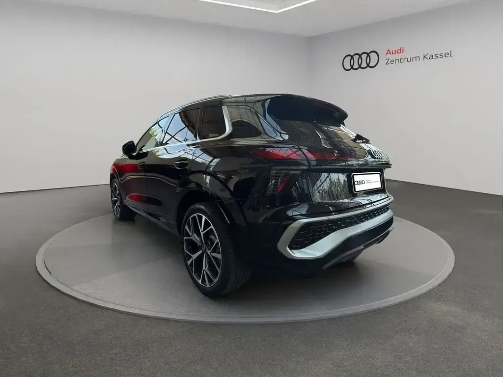 Neu Audi Q3 S-Line 272 PS (200 kW) 2025 Schwarz SUV