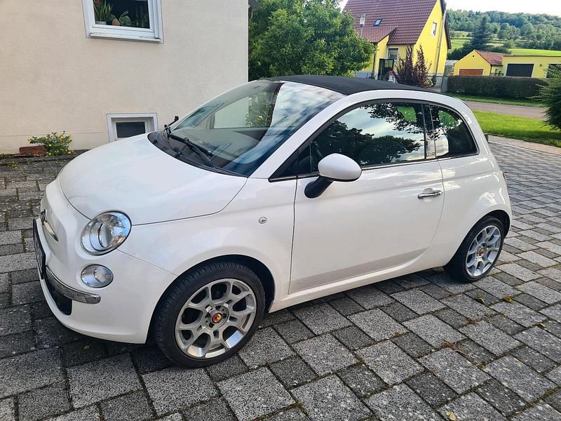 Weiß Gebraucht 2013 Fiat 500C Cabrio | 4.600 € (Fairer Preis) - Bild 1/4