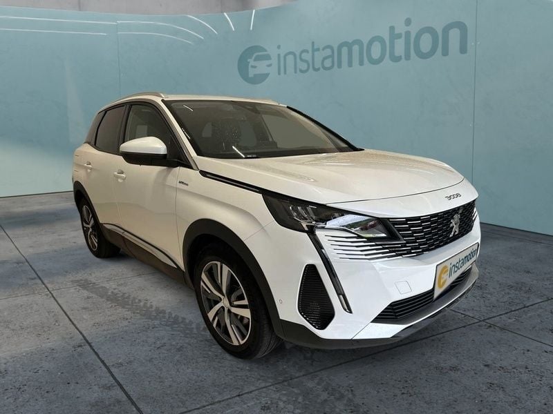 Weiß Gebraucht 2021 Peugeot 3008 Allure SUV | 34.140 € - Bild 1/4