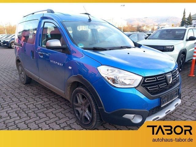 Gebraucht Dacia Dokker Stepway 102 PS (75 kW) 2019 Blau metallic Van / Kleinbus