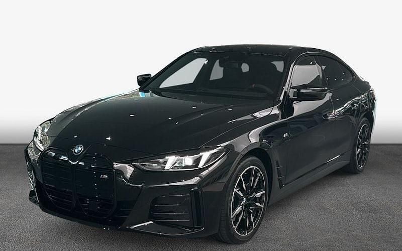 Schwarz Neu 2025 BMW i4 Sport Line Limousine | 63.490 € (Superpreis) - Bild 1/4