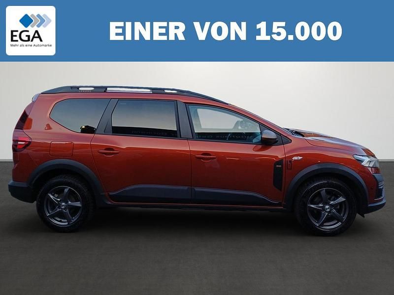 Gebraucht Dacia Jogger Extreme 110 PS (80 kW) 2024 Braun metallic Van / Kleinbus