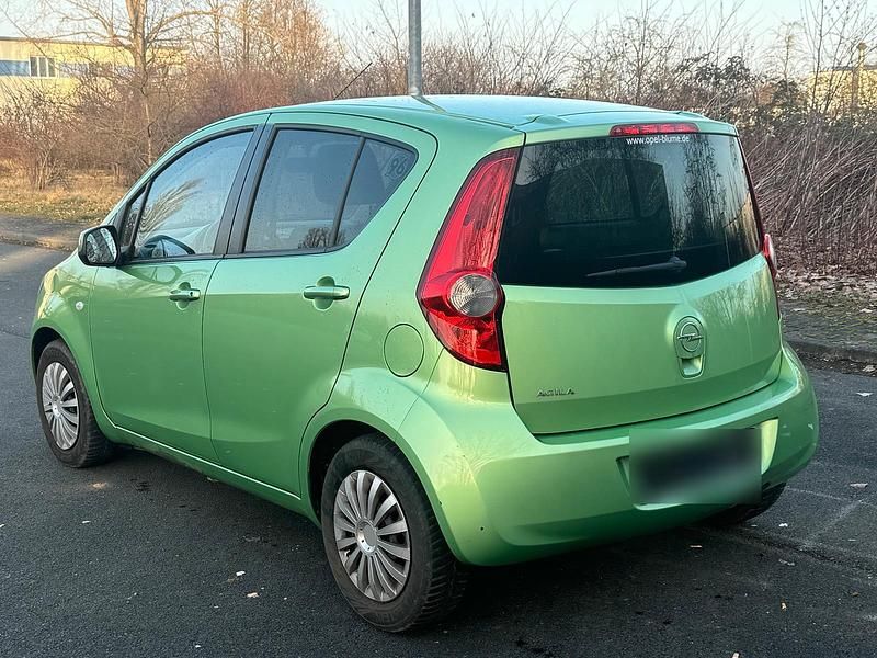 Gebraucht Opel Agila 85 PS (62 kW) 2010 Grün Kleinwagen