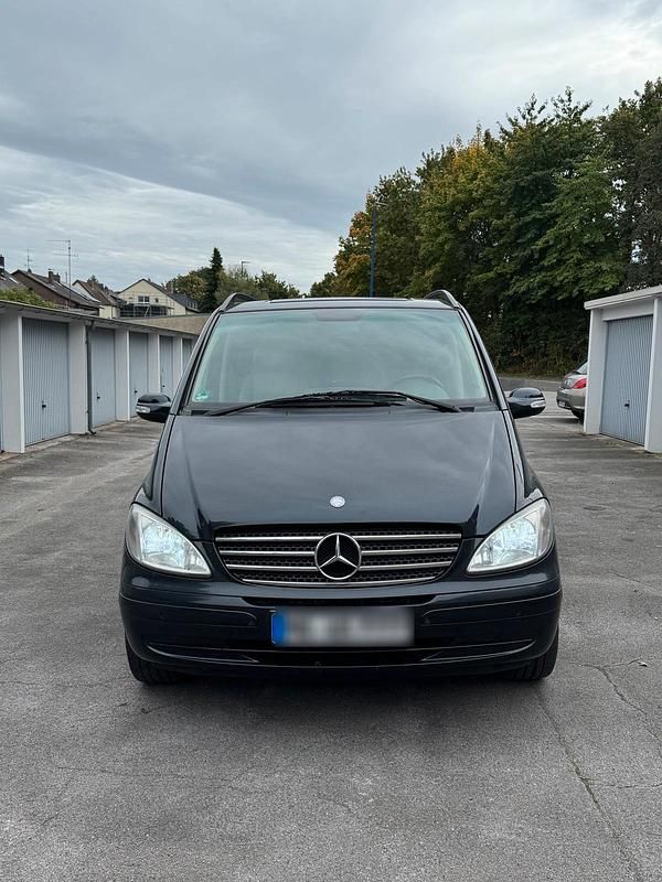 Schwarz Gebraucht 2004 Mercedes Viano Van / Kleinbus | 7.800 € (Superpreis) - Bild 1/4