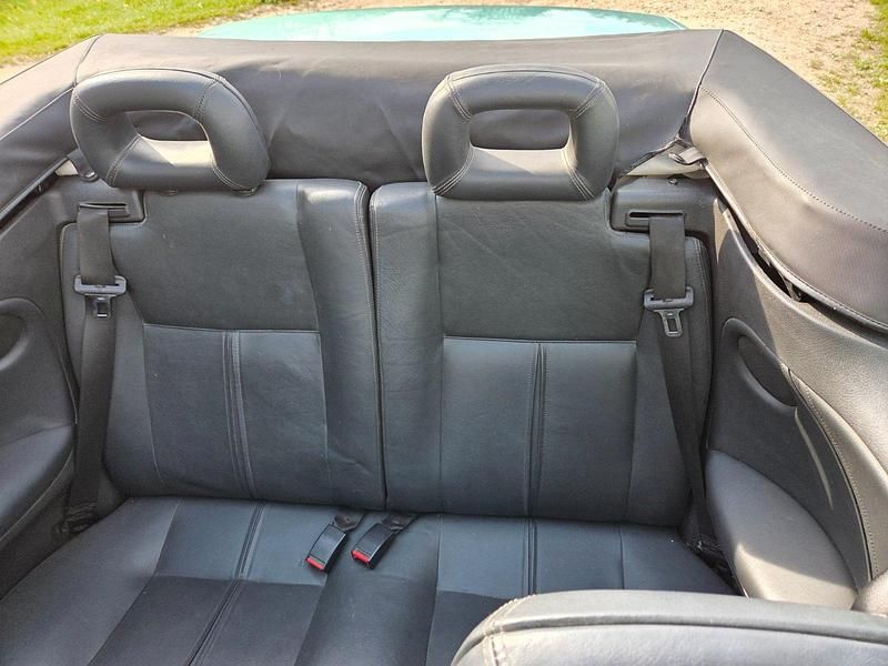 Gebraucht Opel Astra Cabriolet 71 PS (52 kW) 1996 Grün Cabrio