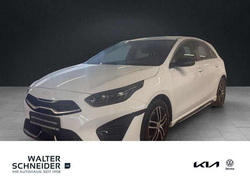 Cararraweiss Gebraucht 2021 Kia Ceed Limousine | 18.420 € (Fairer Preis) - Bild 1/4