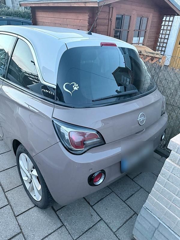 Second-hand Opel Adam 87 CP (63 kW) 2017 Maro Hatchback