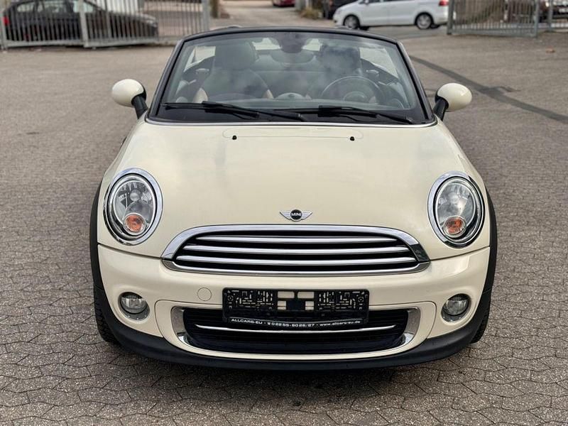 Gebraucht Mini Cooper Cabriolet 122 PS (89 kW) 2012 Weiß Cabrio
