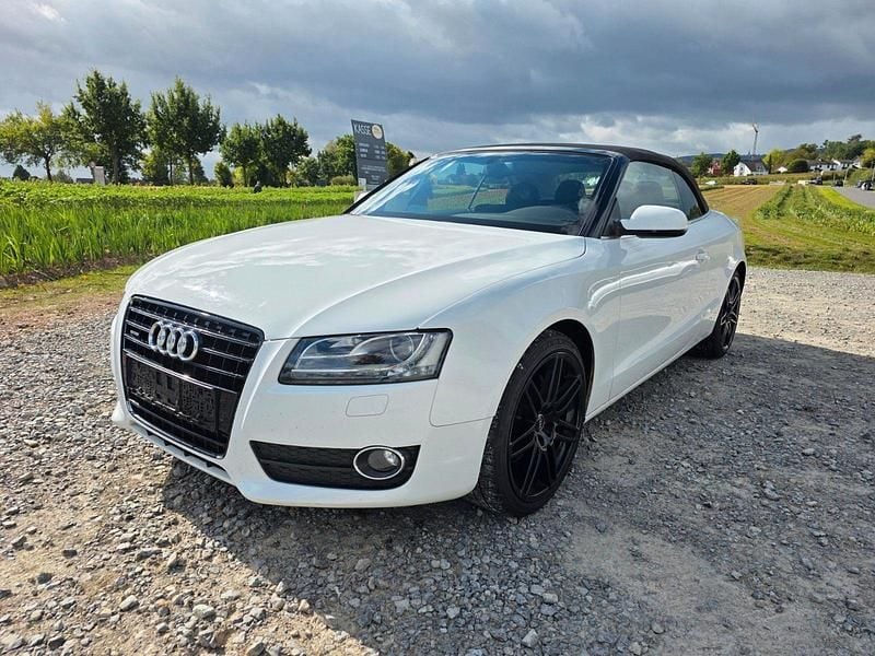 Weiß Gebraucht 2010 Audi A5 Cabriolet Cabrio | 13.200 € (Fairer Preis) - Bild 1/4