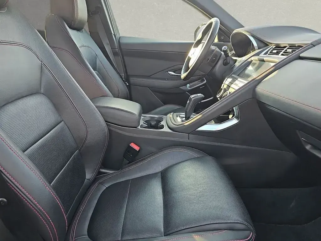 Gebraucht Jaguar E-Pace Chequered Flag 181 PS (133 kW) 2020 Grau SUV