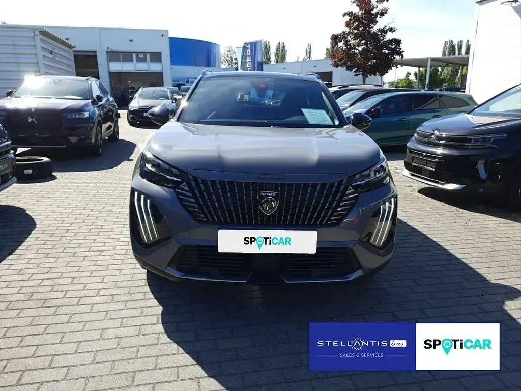 Gebraucht Peugeot 2008 GT 131 PS (96 kW) 2024 Grau SUV