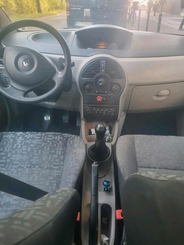 Second-hand Renault Modus 2006 Andere farben Monovolum