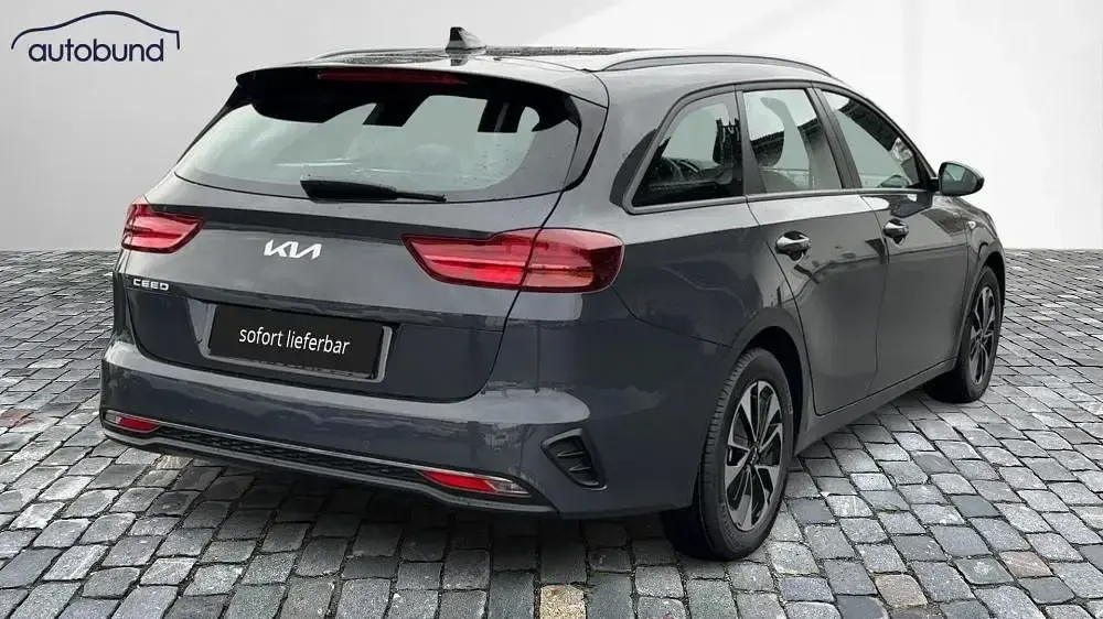 Neu Kia Ceed Sportswagon 140 PS (102 kW) 2026 Grau / darkpentametal Kombi