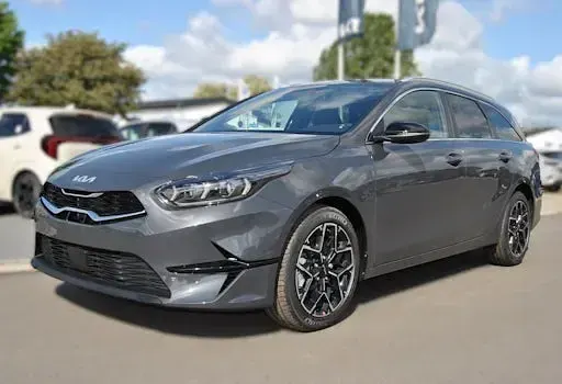 Gebraucht Kia Ceed Sportswagon 100 PS (73 kW) 2025 Grau Kombi