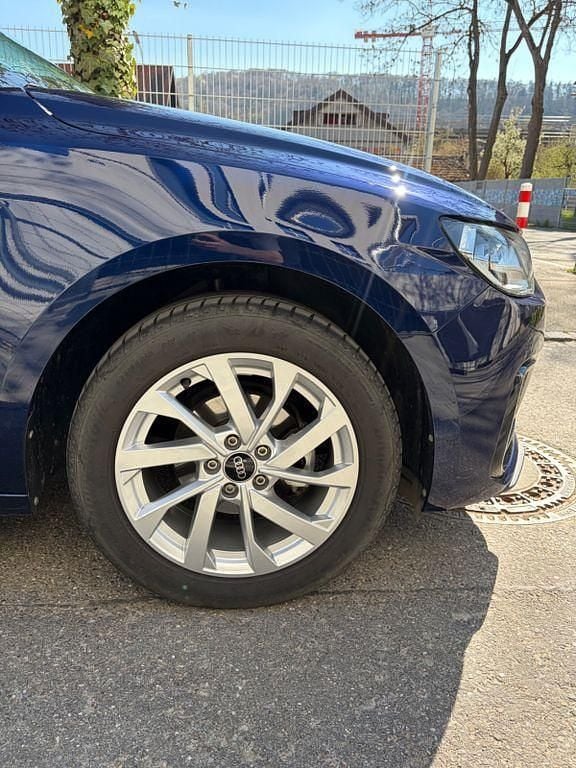 Gebraucht Audi A1 95 PS (69 kW) 2024 Blau SUV
