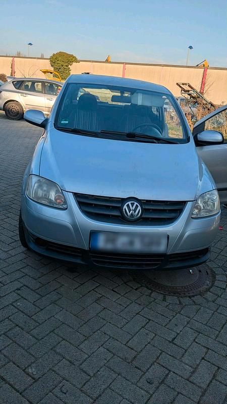 Usata VW Fox 60 CV (44 kW) 2007 Argento Utilitaria