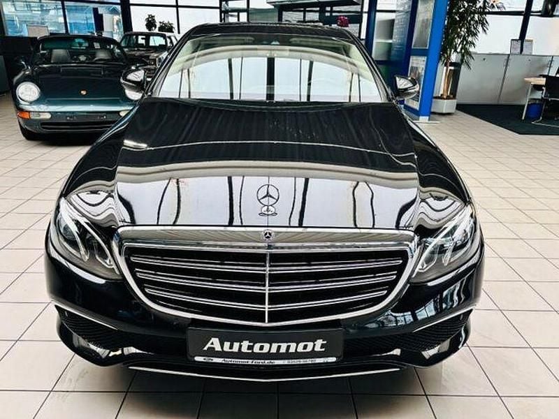 Second-hand Mercedes E400 Exclusive 340 CP (250 kW) 2018 Negru Berlinǎ