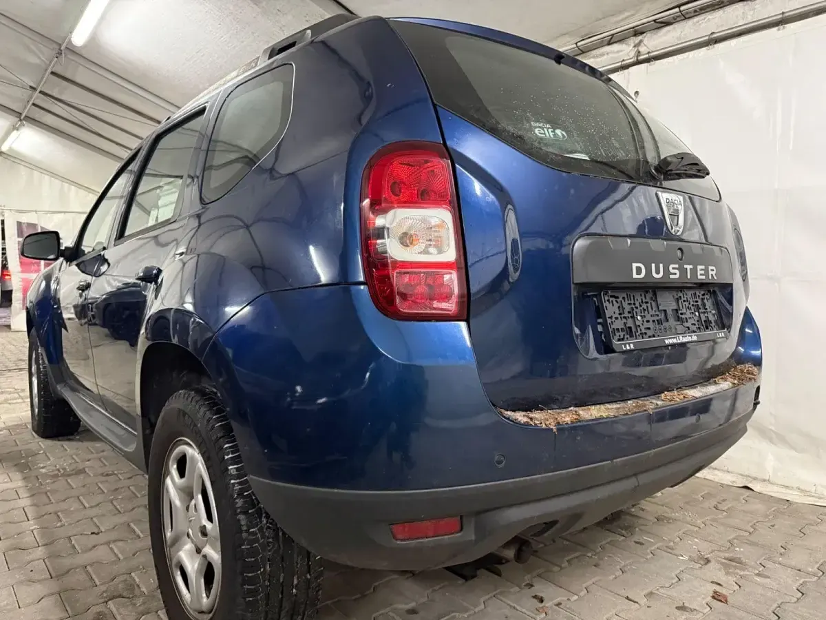 Gebraucht Dacia Duster Lauréate 125 PS (91 kW) 2017 Blau SUV
