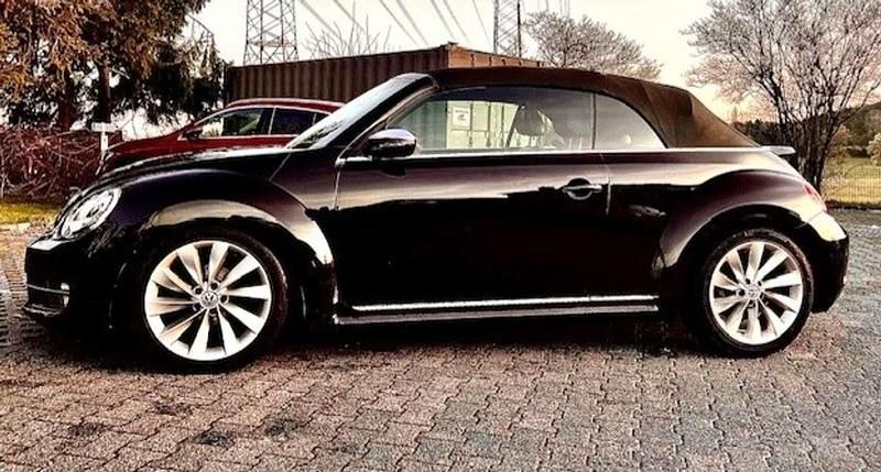 Gebraucht VW Beetle Cabriolet Design 140 PS (102 kW) 2014 Schwarz Cabrio