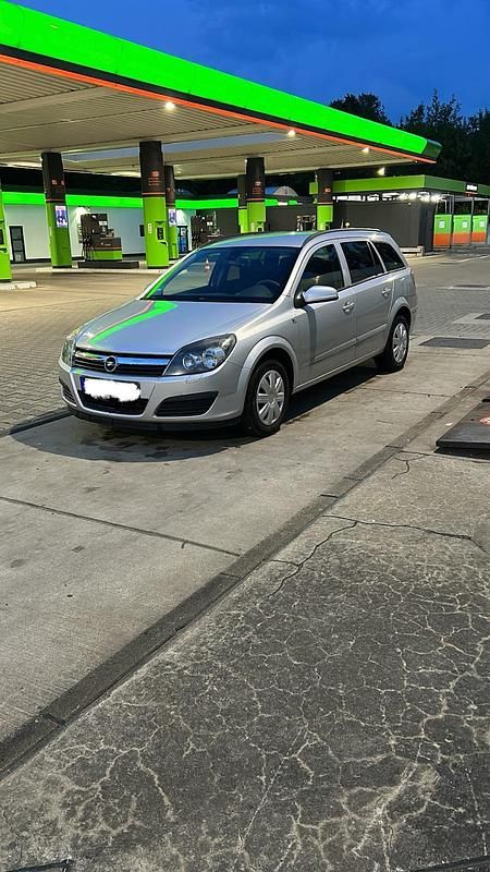 Silber Gebraucht 2007 Opel Astra Kombi | 1.400 € (Superpreis) - Bild 1/4