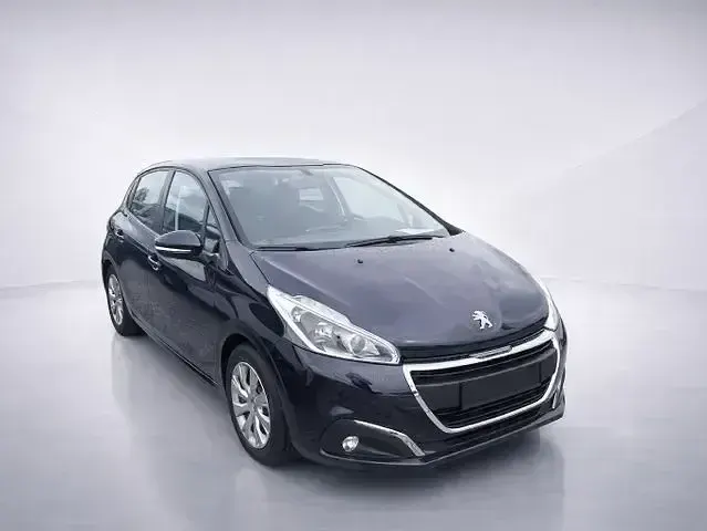 Gebraucht Peugeot 208 Active 82 PS (60 kW) 2018 Blau Kleinwagen