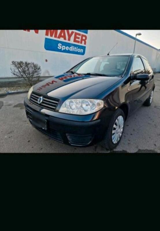 Schwarz Gebraucht 2004 Fiat Punto Kleinwagen | 500 € (Superpreis) - Bild 1/4