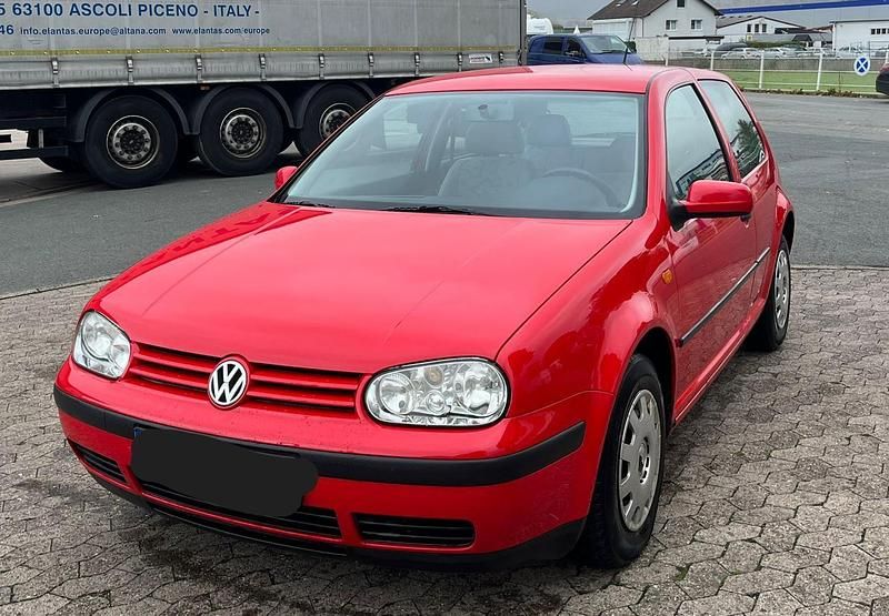 Rot Gebraucht 1998 VW Golf IV Kleinwagen | 1.200 € (Superpreis) - Bild 1/4