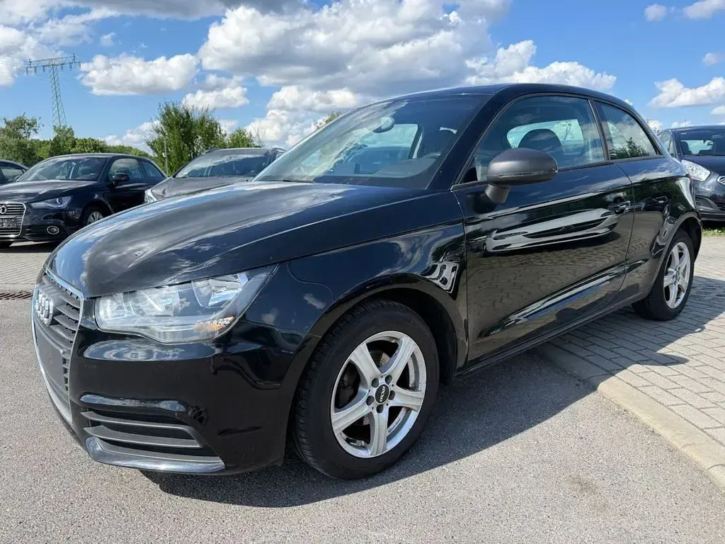 Gebraucht Audi A1 Ambiente 86 PS (63 kW) 2013 Schwarz Kleinwagen
