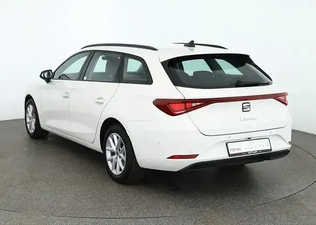 Gebraucht Seat Leon 150 PS (110 kW) 2022 Weiss