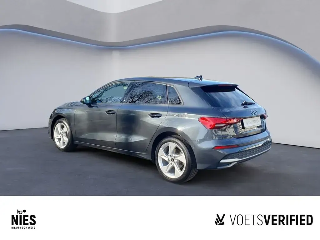 Używany Audi A3 Advanced Plus 150 KM (110 kW) 2025 Szary Sedan/Limuzyna