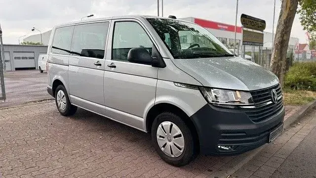 Gebraucht VW Caravelle 150 PS (110 kW) 2022 Silber Van